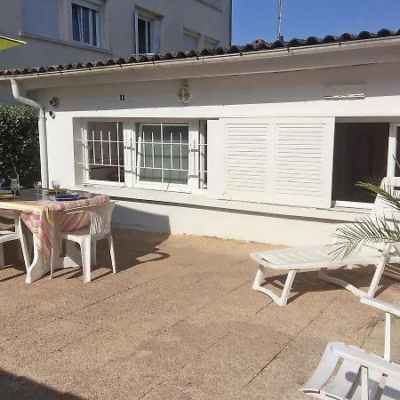 Holiday Home Angoulaªme Vakantiehuis *