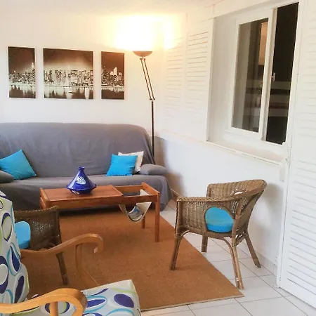 Holiday Home Angoulaªme Vakantiehuis